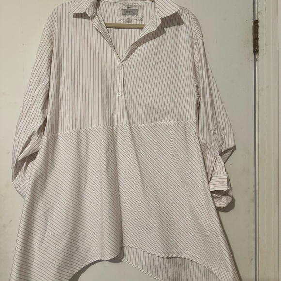 Cupio Women's Button Down Shirt - White and Gray Stripes - Picture 1 of 3